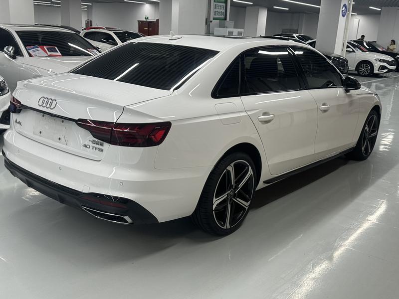 Audi A4L, 2024 — фото 6 из 12