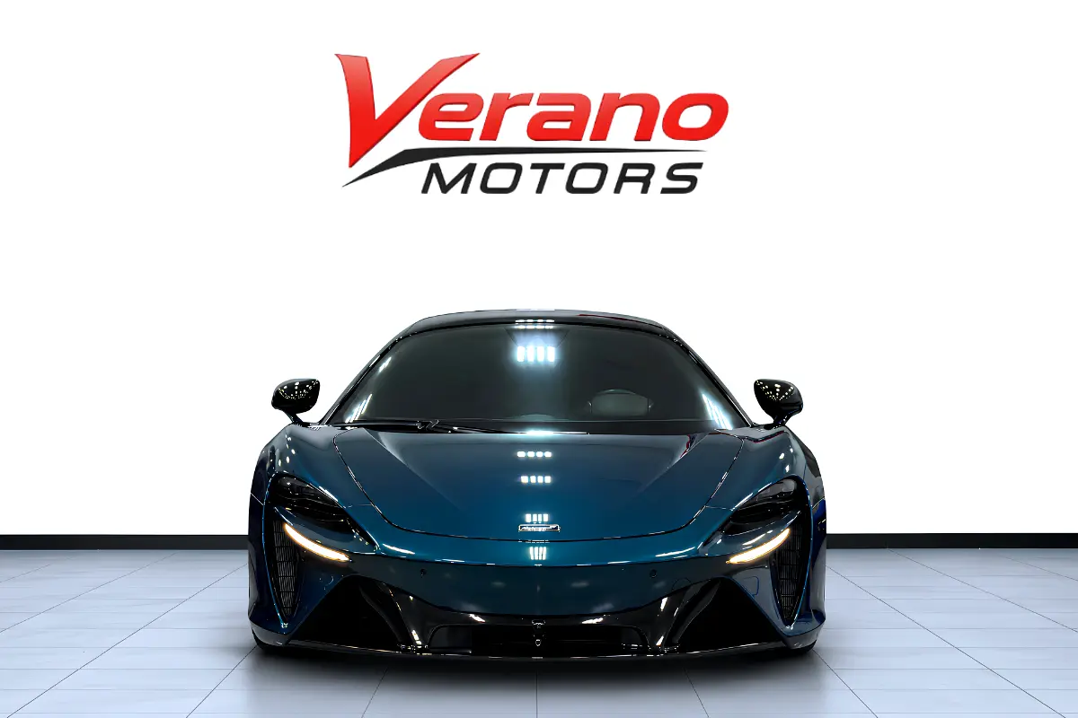 McLaren Artura, 2023 — фото 3 из 10