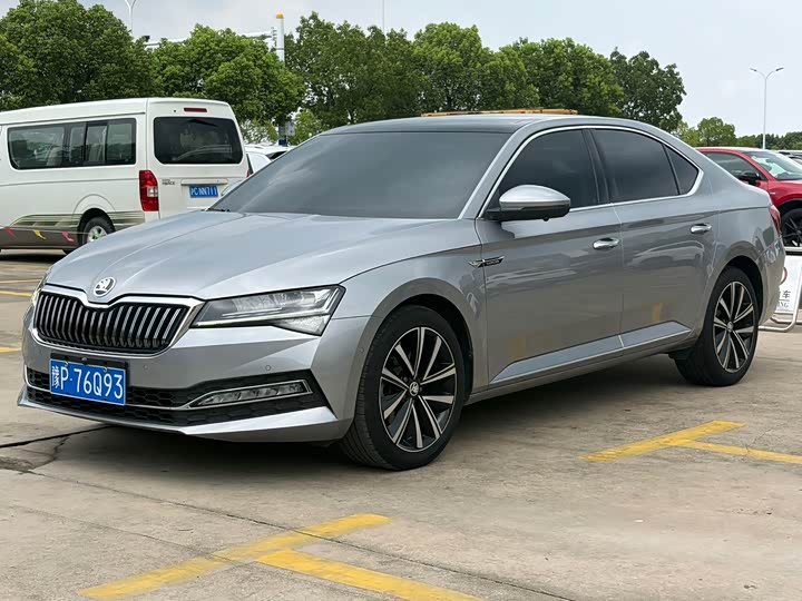 Skoda Superb, 2023 — купить в Чебоксарах под ключ