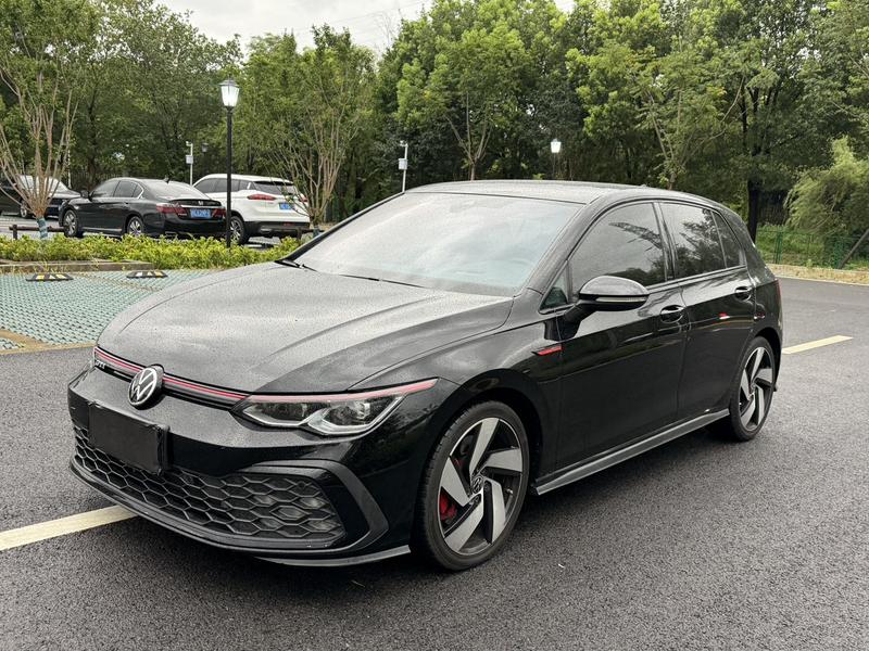 Volkswagen Golf GTI, 2022 — купить в Перми под ключ