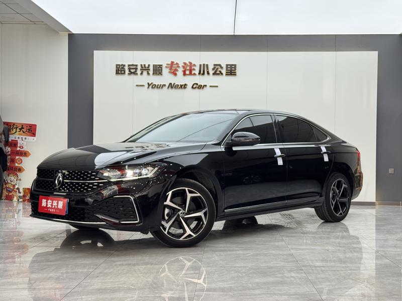 Volkswagen Passat, 2025 — купить в Москве под ключ