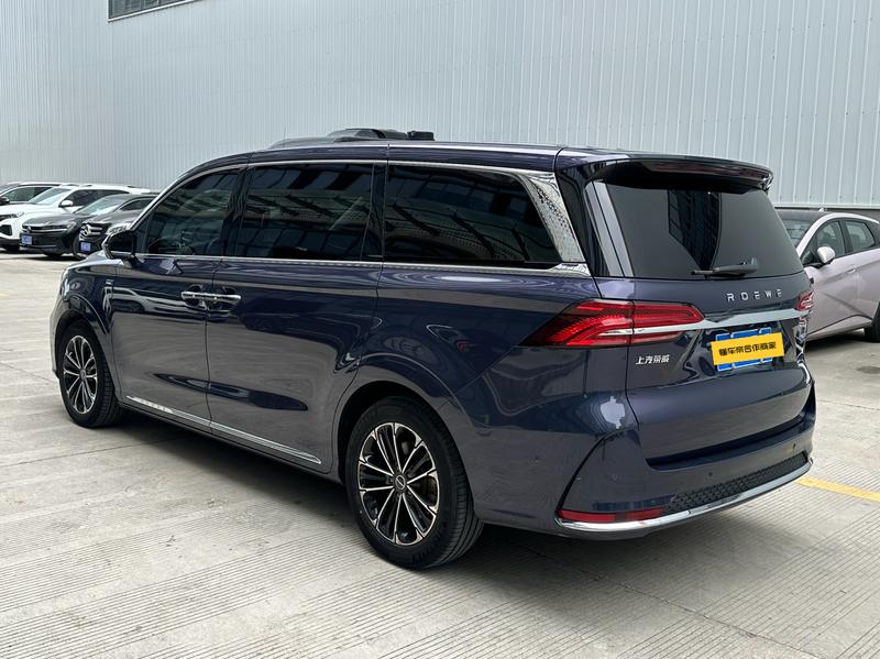 Roewe iMax 8, 2022 — фото 4 из 11