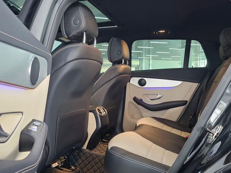 Mercedes-Benz EQC, 2022 — фото 9 из 10