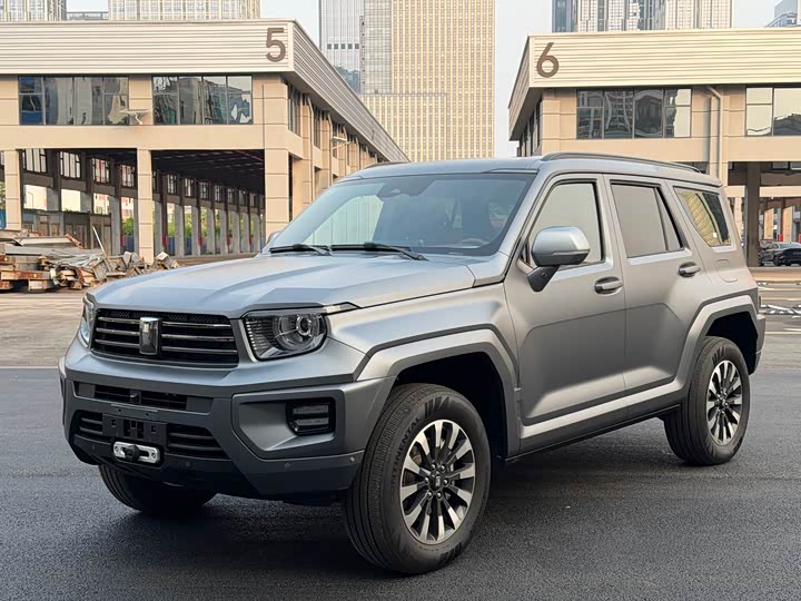 Tank 700 Hybrid, 2025 — купить в Санкт-Петербурге под ключ