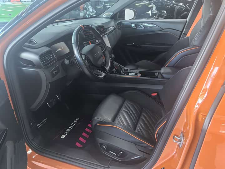 Lynk & Co 02 Hatchback, 2022 — фото 7 из 9