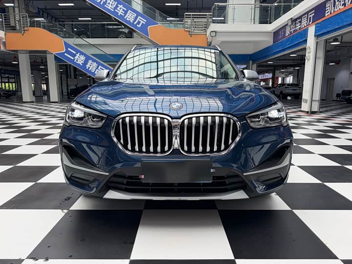 BMW X1, 2022 — фото 2 из 9
