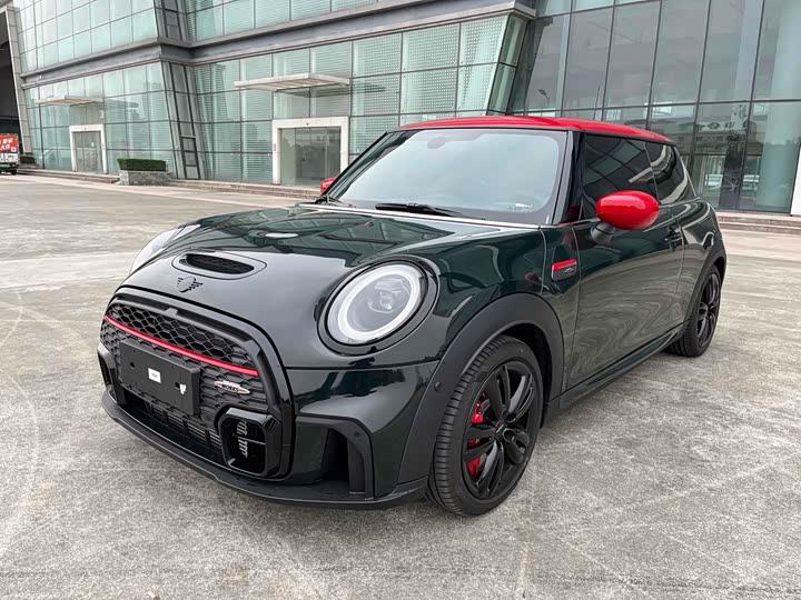Mini Mini JCW, 2022 — купить в Оренбурге под ключ