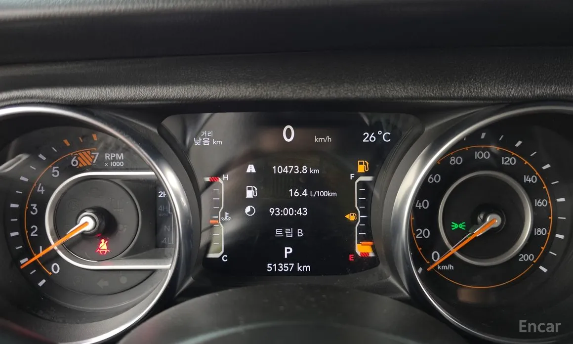 Jeep Wrangler, 2023 — фото 8 из 12