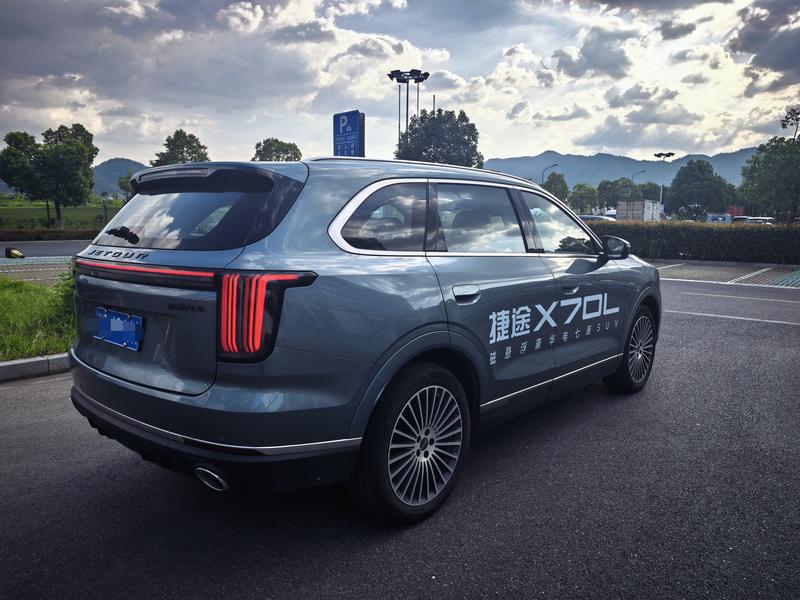 Jetour X70L, 2025 — фото 6 из 9