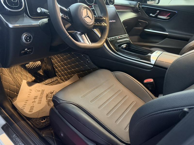 Mercedes-Benz C-Class, 2023 — фото 7 из 10