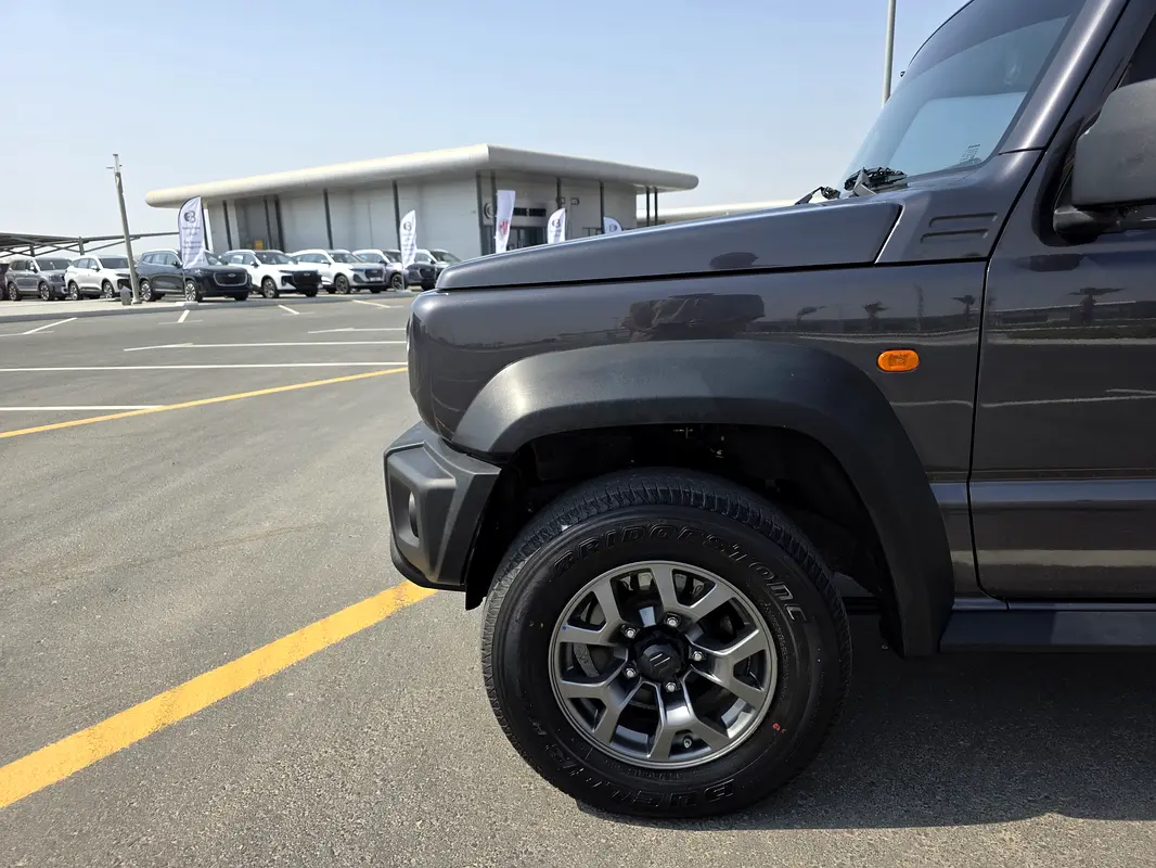 Suzuki Jimny, 2025 — фото 6 из 10