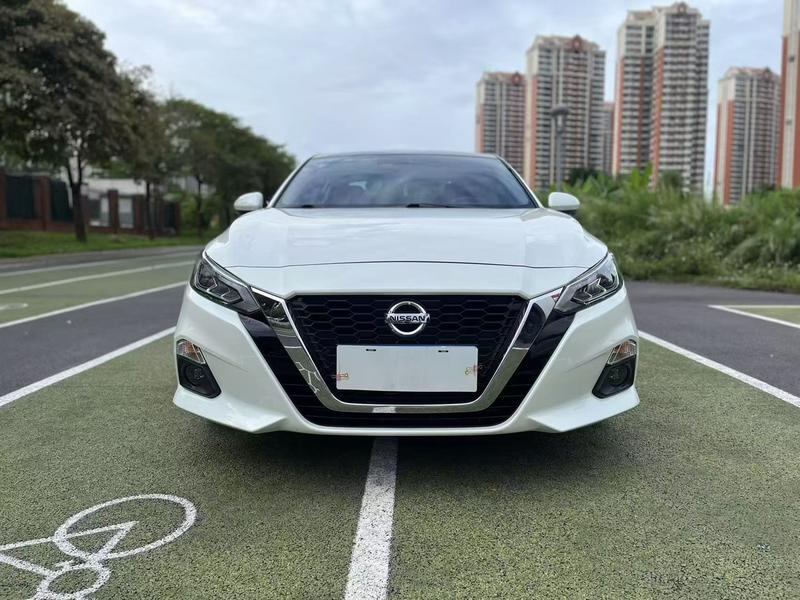 Nissan Teana, 2022 — фото 2 из 9