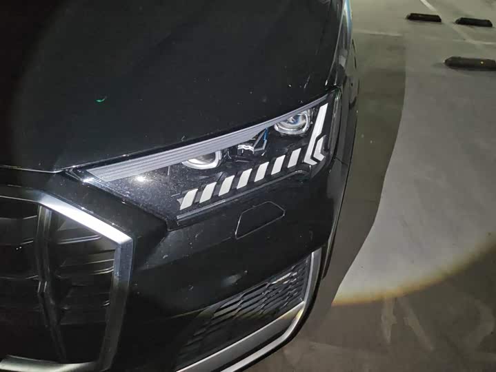 Audi Q7, 2023 — фото 5 из 9