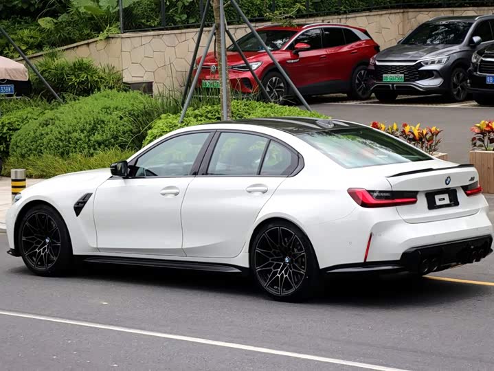 BMW M3, 2025 — фото 5 из 9
