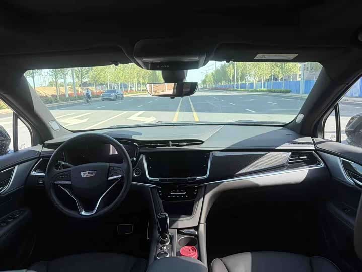 Cadillac XT6, 2025 — фото 4 из 9