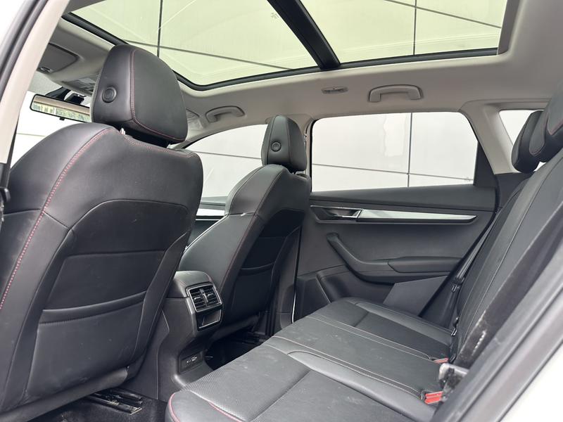 Skoda Karoq, 2024 — фото 10 из 12