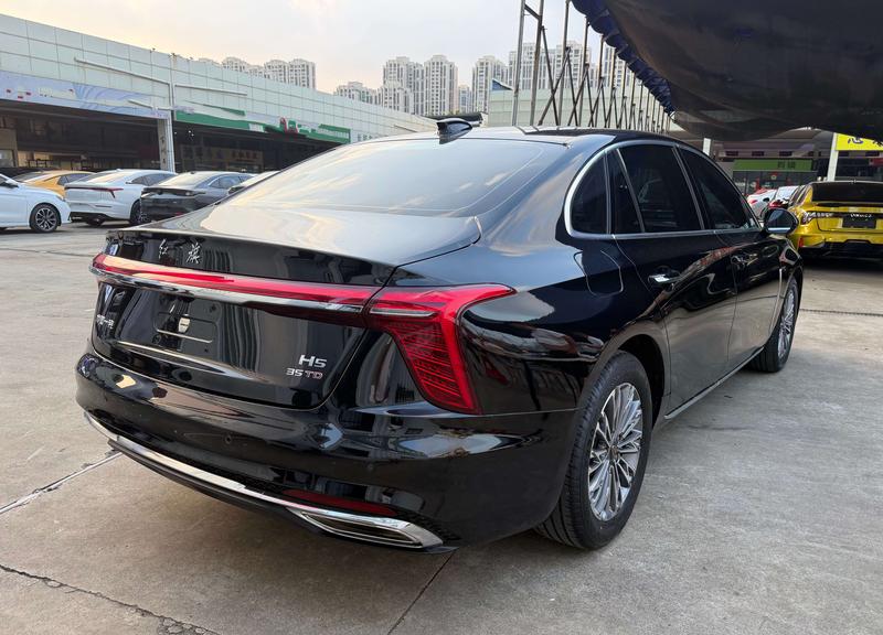 Hongqi H5, 2024 — фото 6 из 12