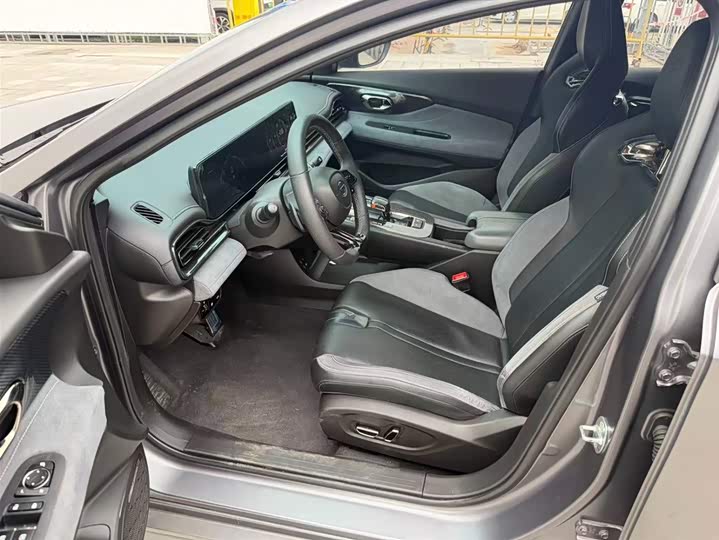 GAC Trumpchi Empow R, 2023 — фото 5 из 9