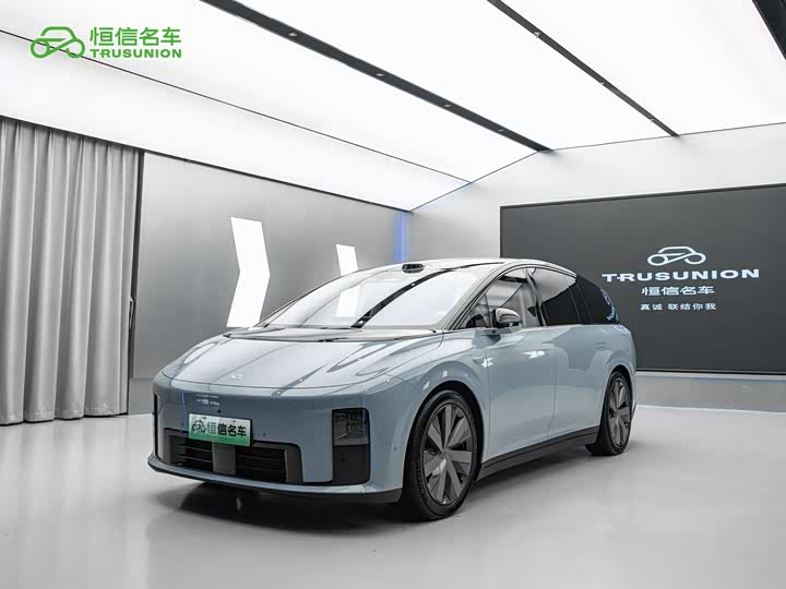 LiXiang i8, 2025 — купить в Чебоксарах под ключ