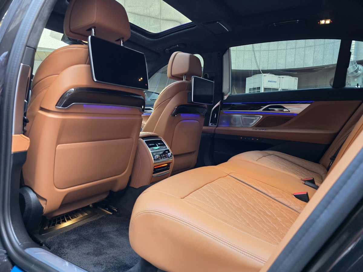 BMW 7 Series, 2022 — фото 9 из 12