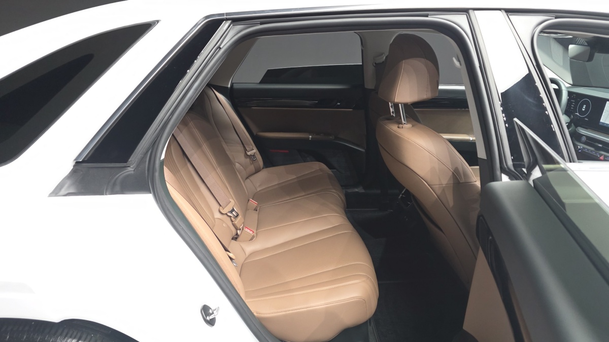Hyundai Grandeur, 2023 — фото 11 из 12