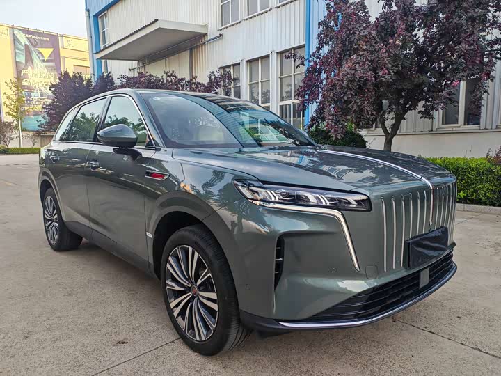 Hongqi HS6 Hybrid, 2025 — фото 3 из 9