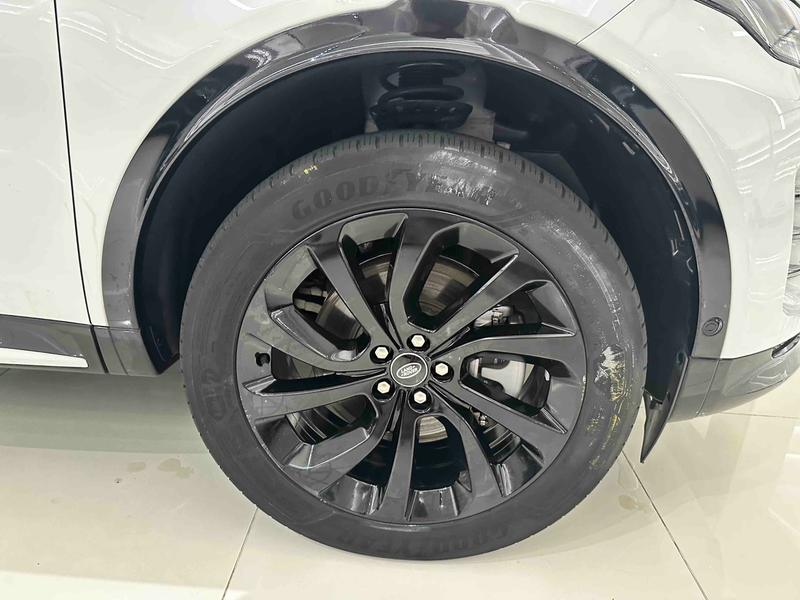 Land Rover Discovery Sport, 2023 — фото 6 из 12