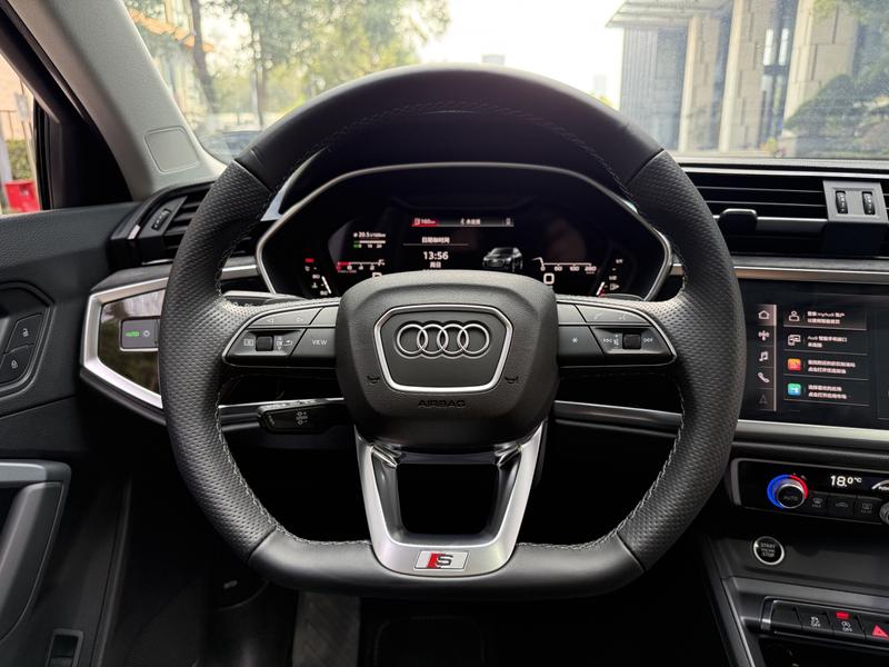 Audi Q3 Sportback, 2022 — фото 10 из 12