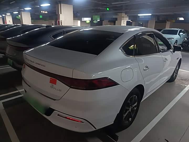 BYD Qin Plus, 2025 — фото 7 из 9