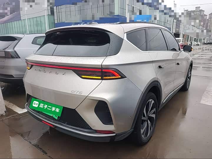 BAIC Arcfox Alpha T6, 2025 — фото 7 из 9