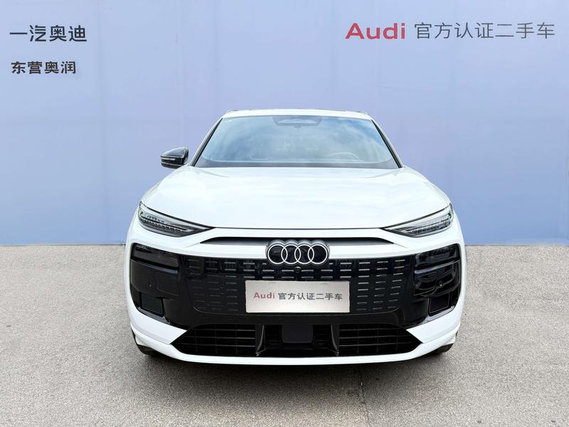 Audi Q6L e-tron, 2025 — фото 2 из 10