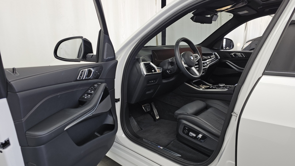 BMW X5, 2025 — фото 9 из 12