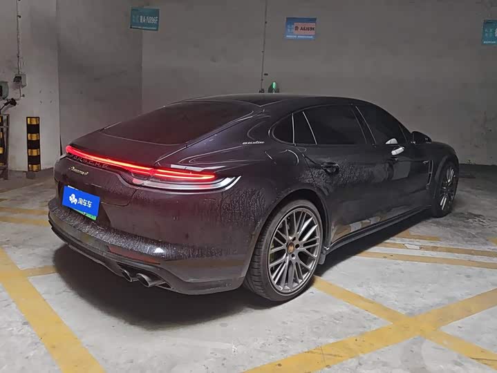 Porsche Panamera Hybrid, 2023 — фото 3 из 9