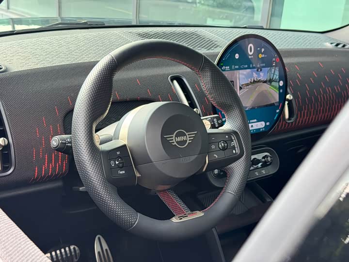 Mini Countryman JCW, 2025 — фото 7 из 9