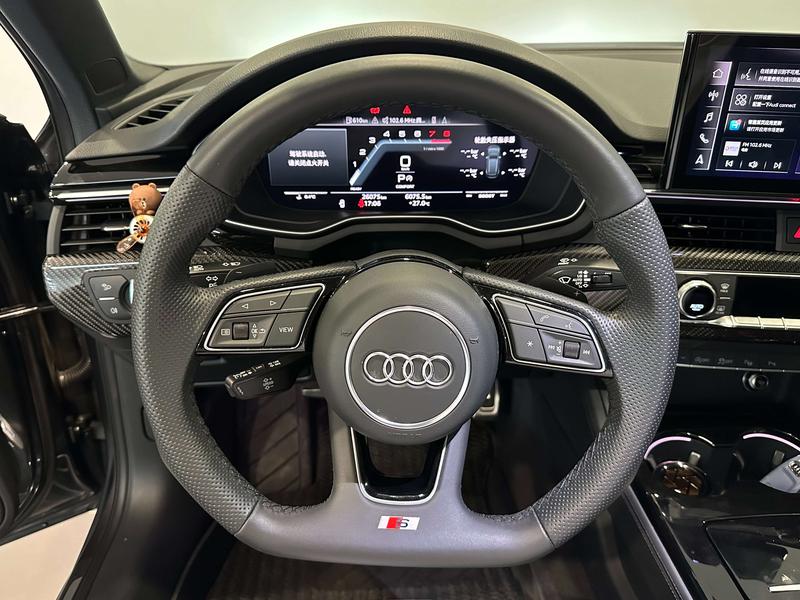 Audi A4L, 2024 — фото 10 из 12
