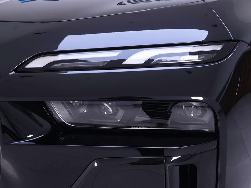 BMW 7 Series, 2023 — фото 4 из 12