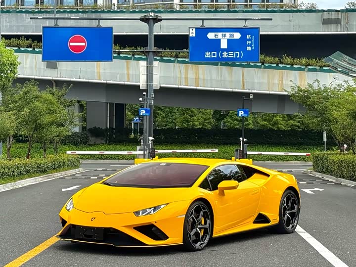 Lamborghini Huracán, 2022 — фото 3 из 9