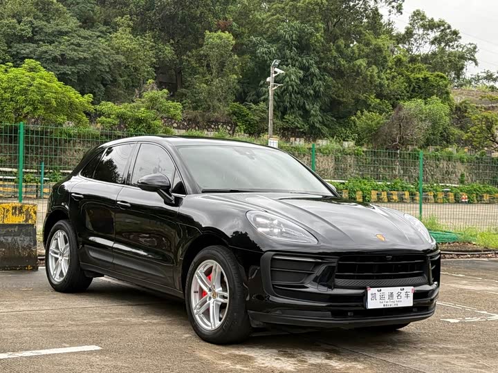 Porsche Macan, 2023 — фото 3 из 9