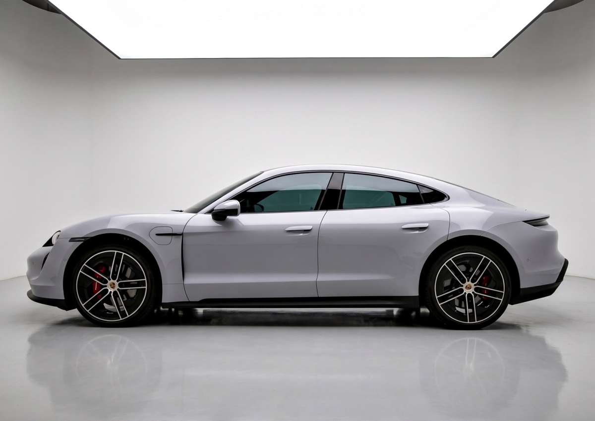 Porsche Taycan, 2024 — купить в Смоленске под ключ
