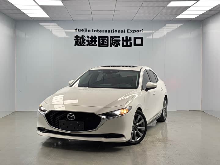 Mazda 3 (Axela), 2023 — купить в Москве под ключ