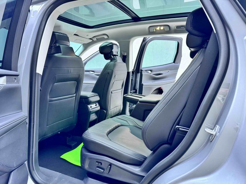 Ford Edge, 2025 — фото 9 из 10