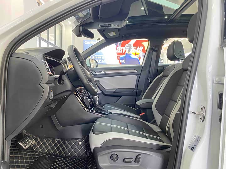 Volkswagen T-Roc, 2025 — фото 8 из 9