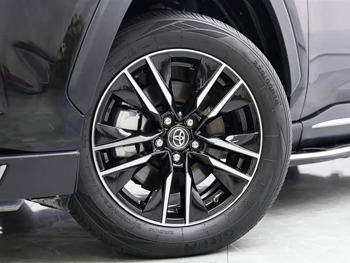 Toyota Wildlander Hybrid, 2021 — фото 3 из 9