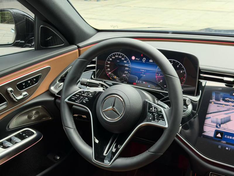 Mercedes-Benz E-Class, 2024 — фото 7 из 9