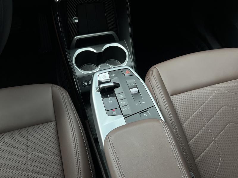 BMW X1, 2025 — фото 11 из 12