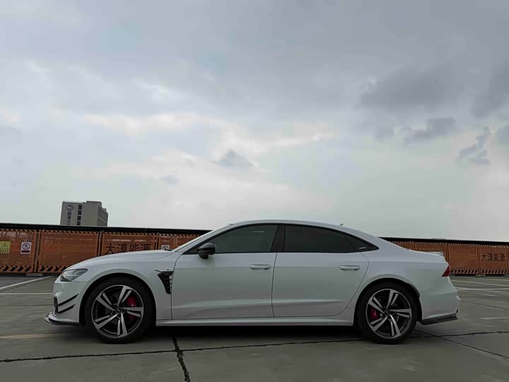 Audi A7L, 2023 — фото 6 из 9