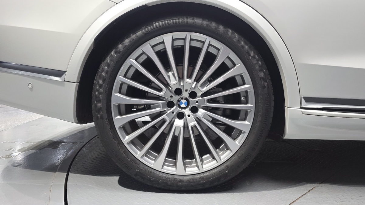 BMW X7, 2025 — фото 5 из 12