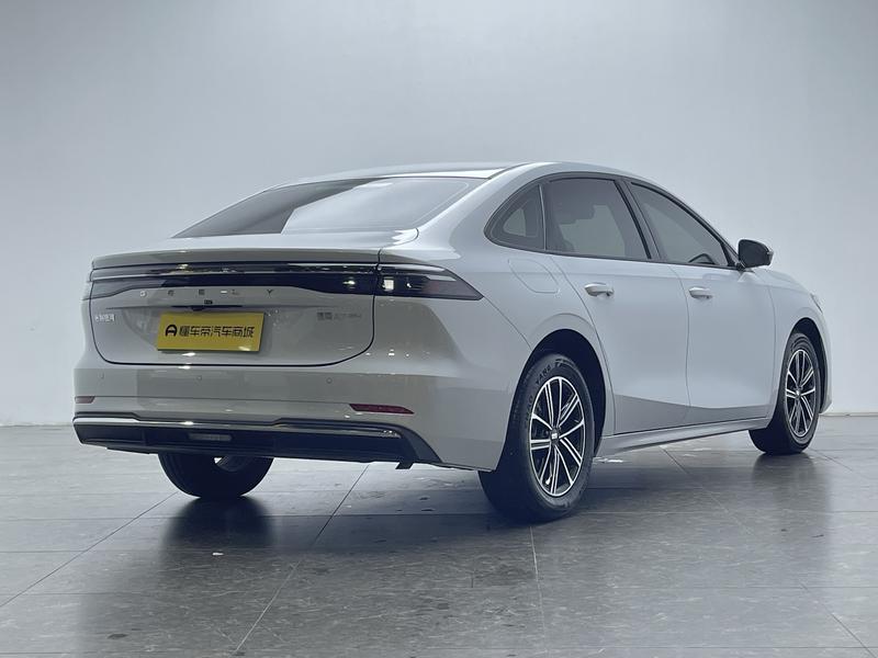 Geely Galaxy A7, 2025 — фото 7 из 12