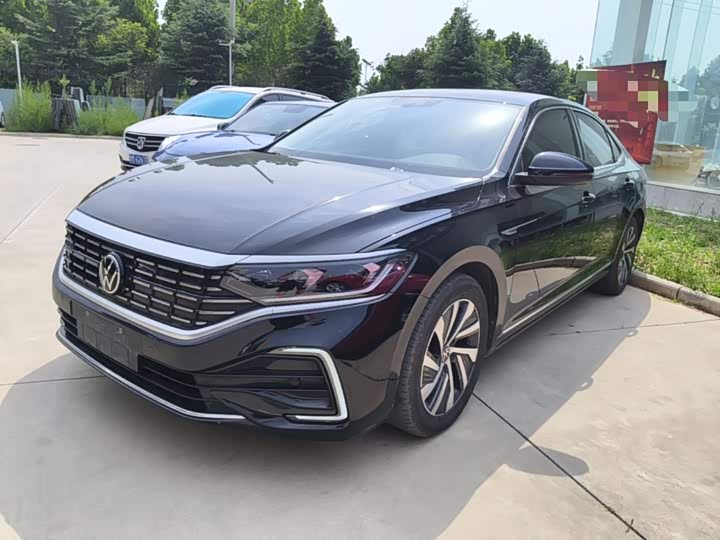 Volkswagen Passat Hybrid, 2021 — фото 2 из 9