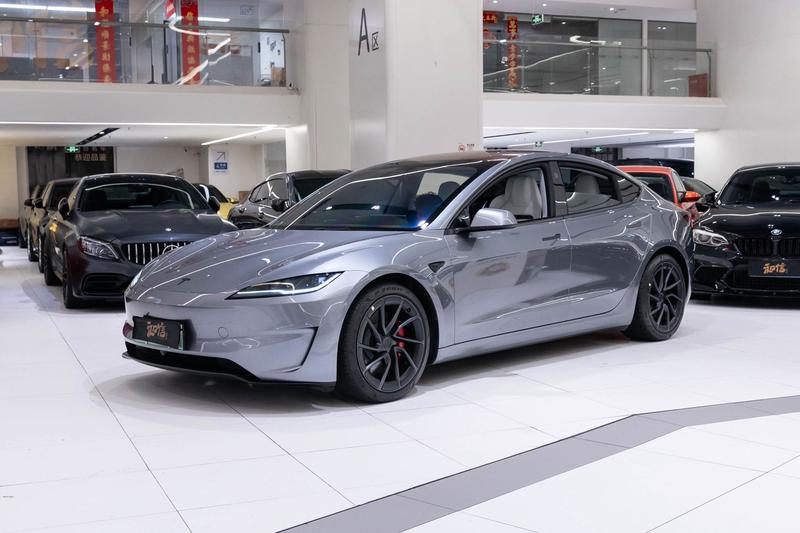 Tesla Model 3, 2025 — купить в Белгороде под ключ